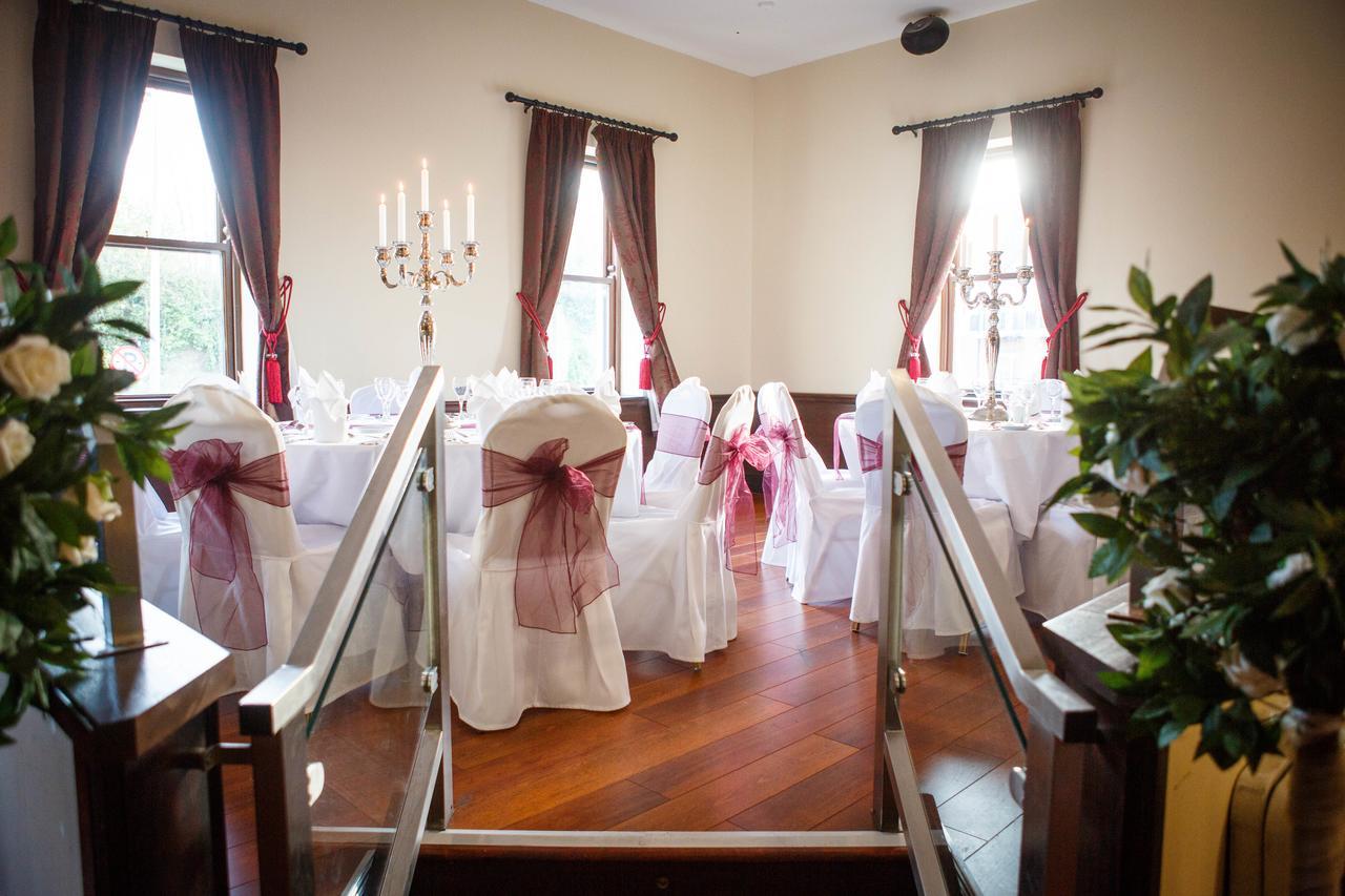 Townhouse Tullamore Hotel Екстериор снимка
