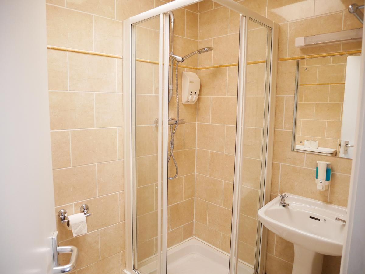 Townhouse Tullamore Hotel Екстериор снимка